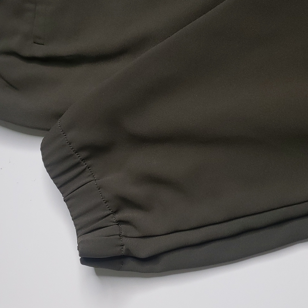 Banana Republic Airstretch Joggers - Vegan - Picture 5 of 9
